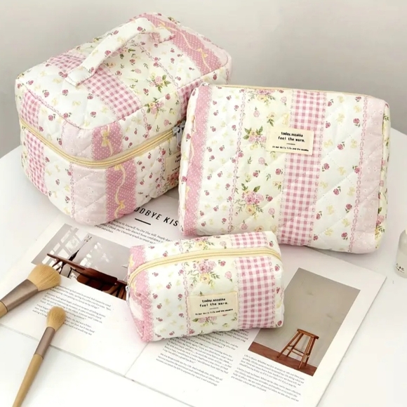 Handbags - ⭐️SOLD⭐️